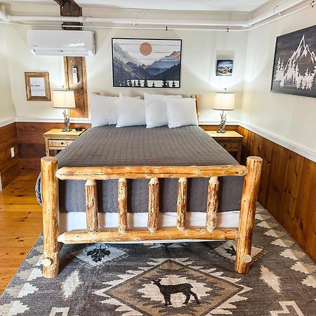 The Black Walnut Inn 애머스트 외부 사진
